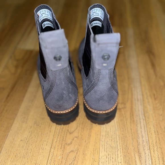 TIMBERLAND WOMEN'S COURMAYEUR VALLEY CHELSEA BOOTS A2EEH - Sz 9 - Picture 3 of 4